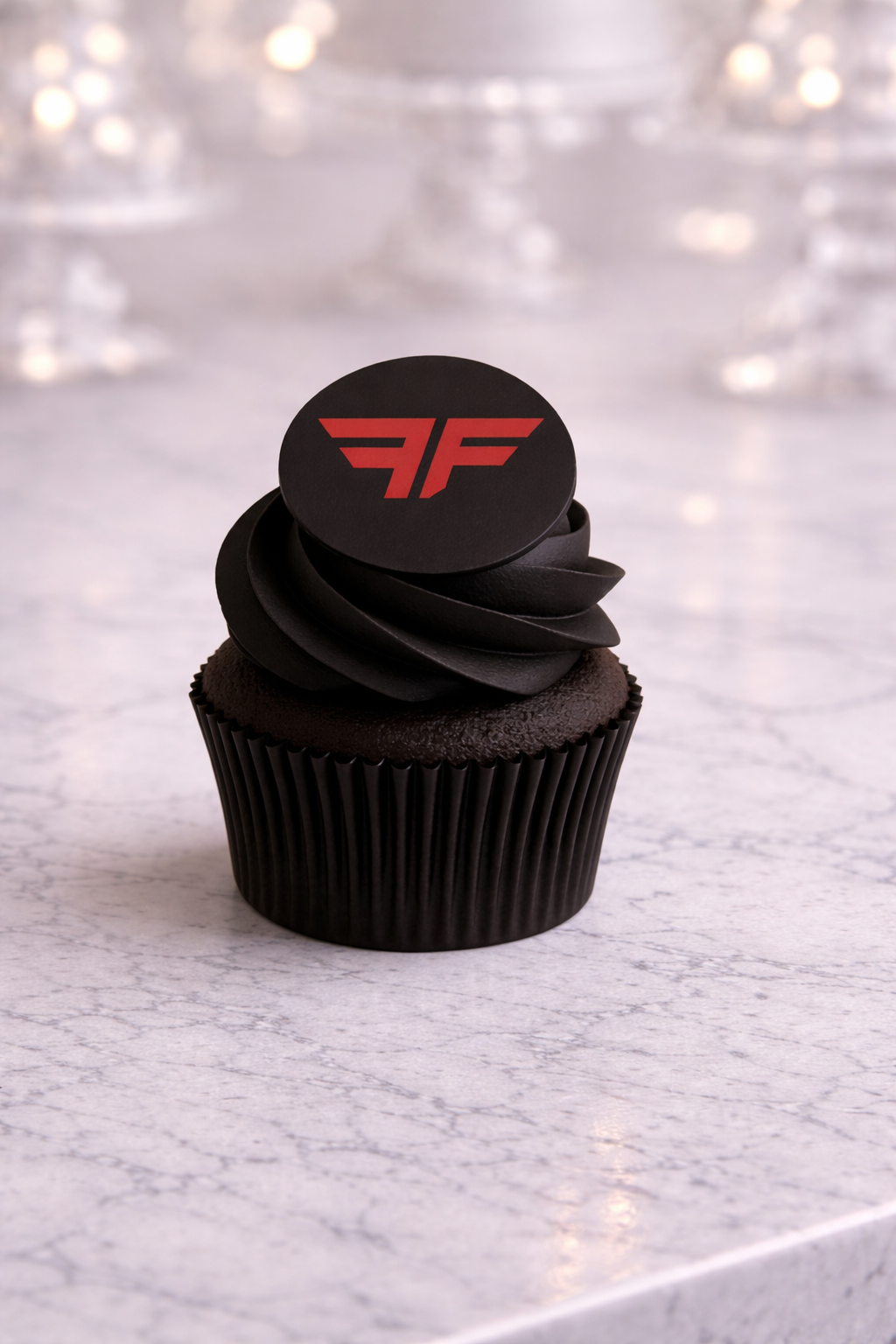 ChatGPT Image Mar 3, 2026, 10_50_45 PM Cupcakes Personnalisés Avec Logo Comestible (12) - Image 1