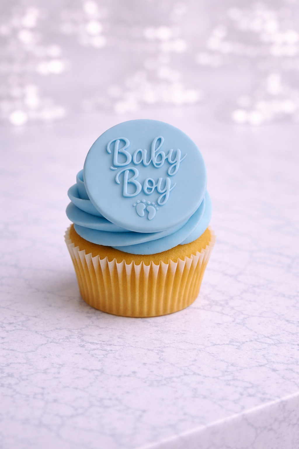 ChatGPT Image Mar 4, 2026, 04_00_11 PM Cupcakes Personnalisés Baby Shower Garçon En Fondant - Image 1